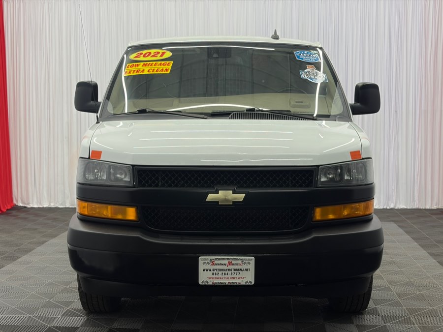 2021 Chevrolet Express Cargo Work Van - Photo 2
