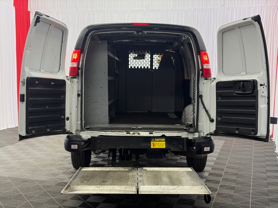 2021 Chevrolet Express Cargo Work Van - Photo 17