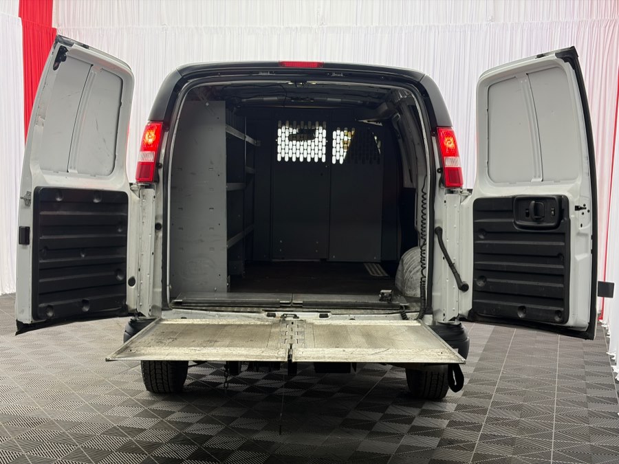 2021 Chevrolet Express Cargo Work Van - Photo 36