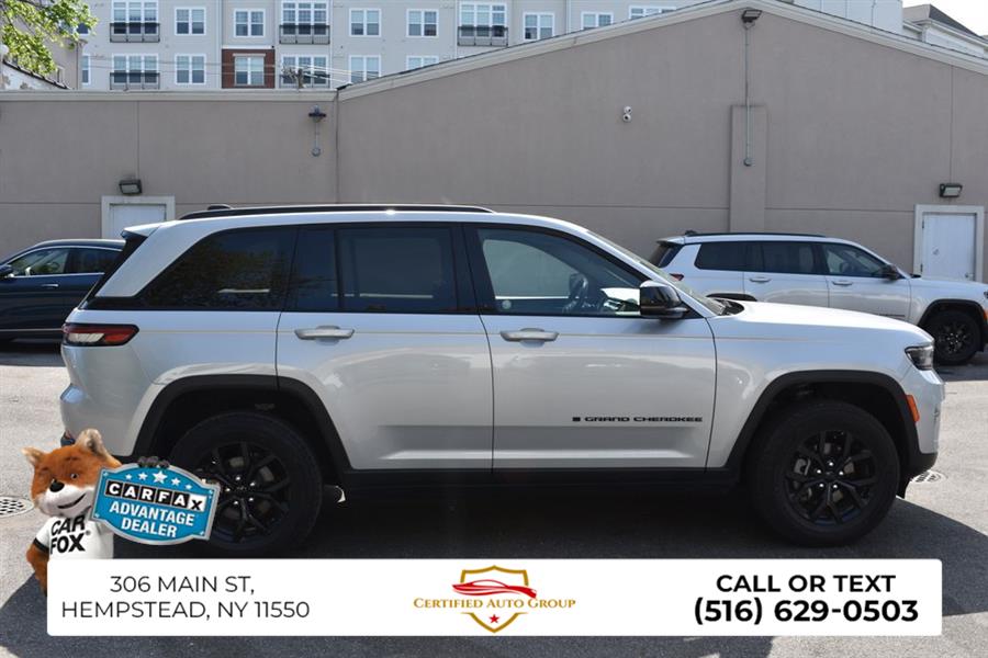2025 Jeep Grand Cherokee Altitude - Photo 4