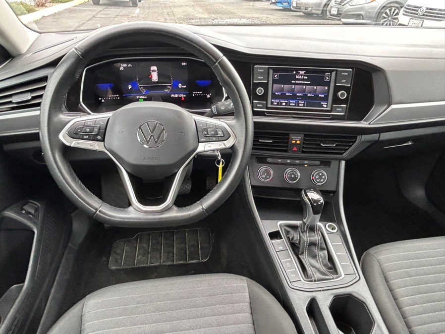 2024 Volkswagen Jetta S - Photo 15