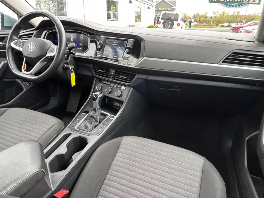 2024 Volkswagen Jetta S - Photo 18