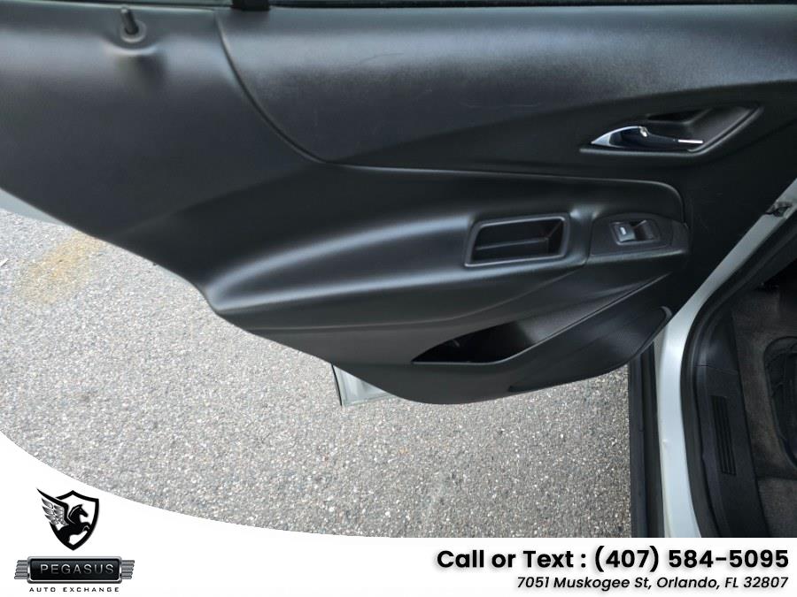 2019 Chevrolet Equinox LT - Photo 24
