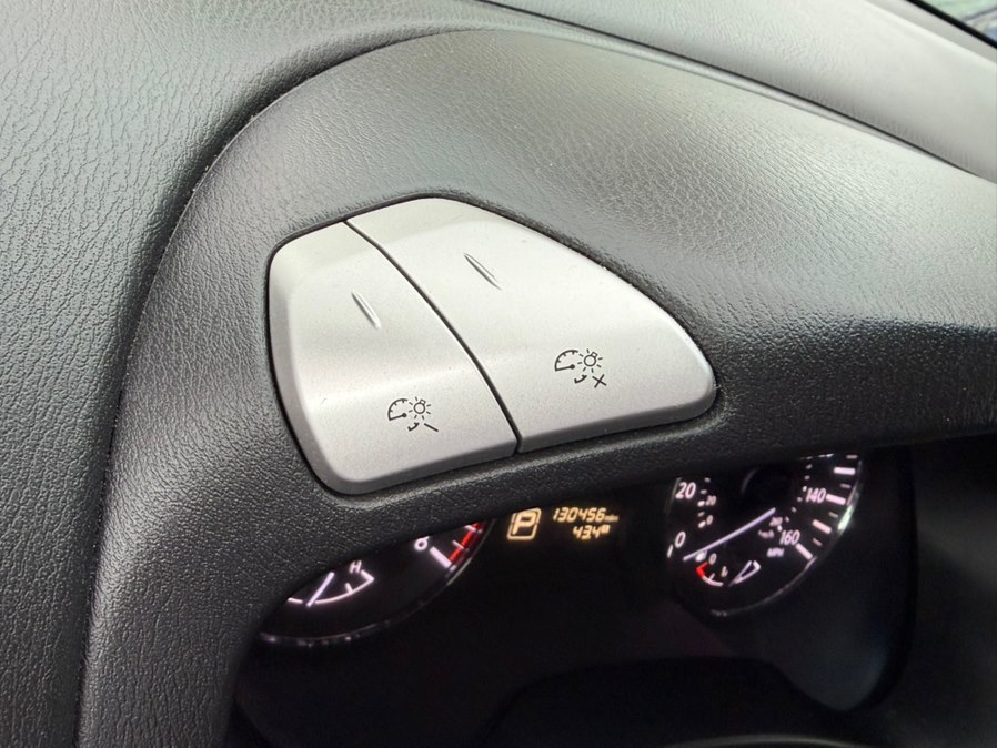 2014 Nissan Pathfinder SL - Photo 40