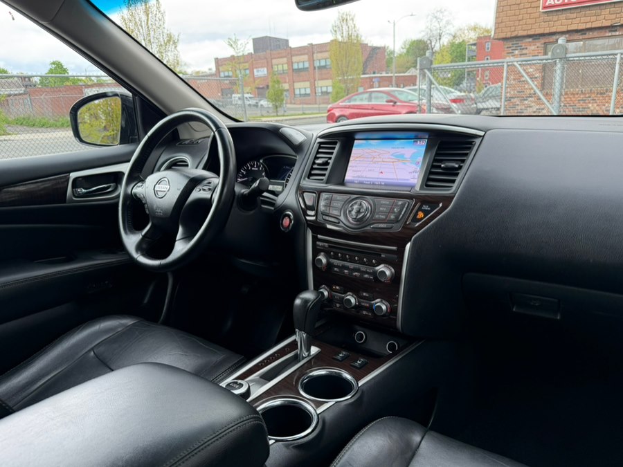 2014 Nissan Pathfinder SL - Photo 23