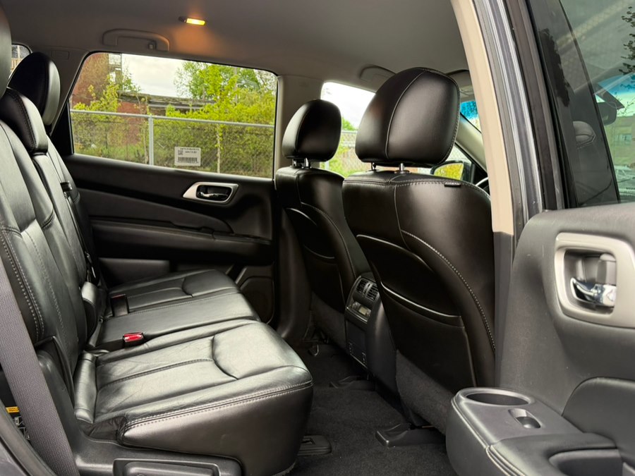 2014 Nissan Pathfinder SL - Photo 18