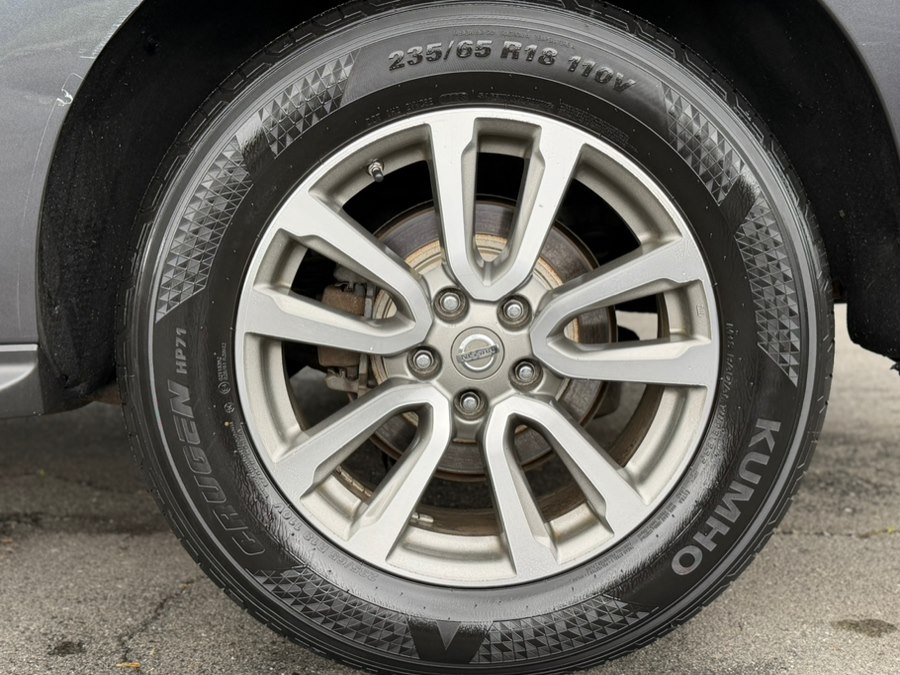 2014 Nissan Pathfinder SL - Photo 9
