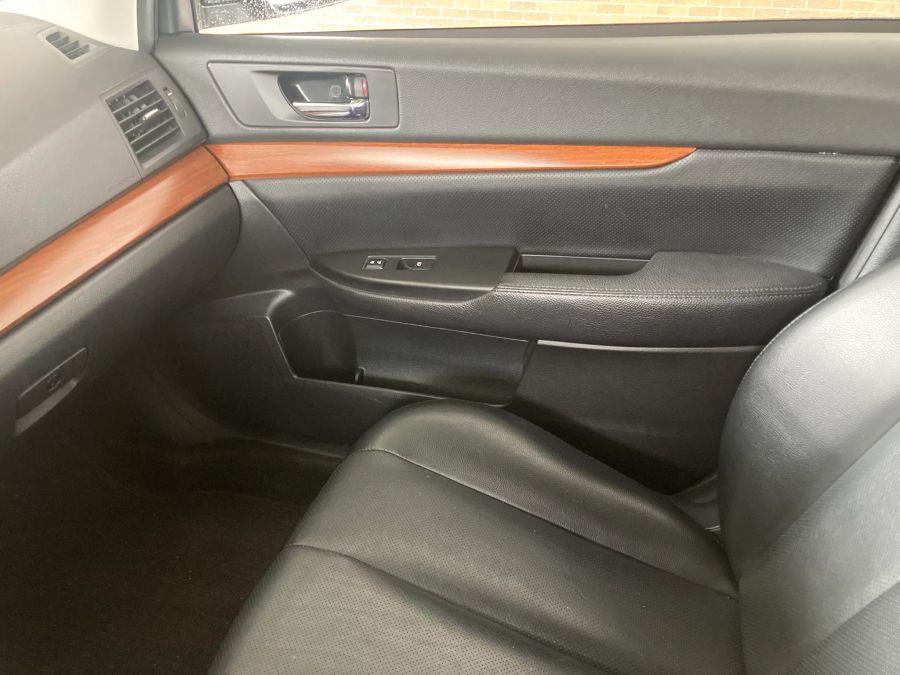 Subaru Outback photo 27
