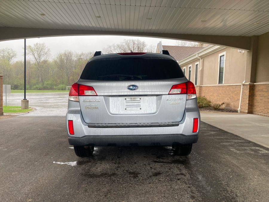 Subaru Outback photo 8