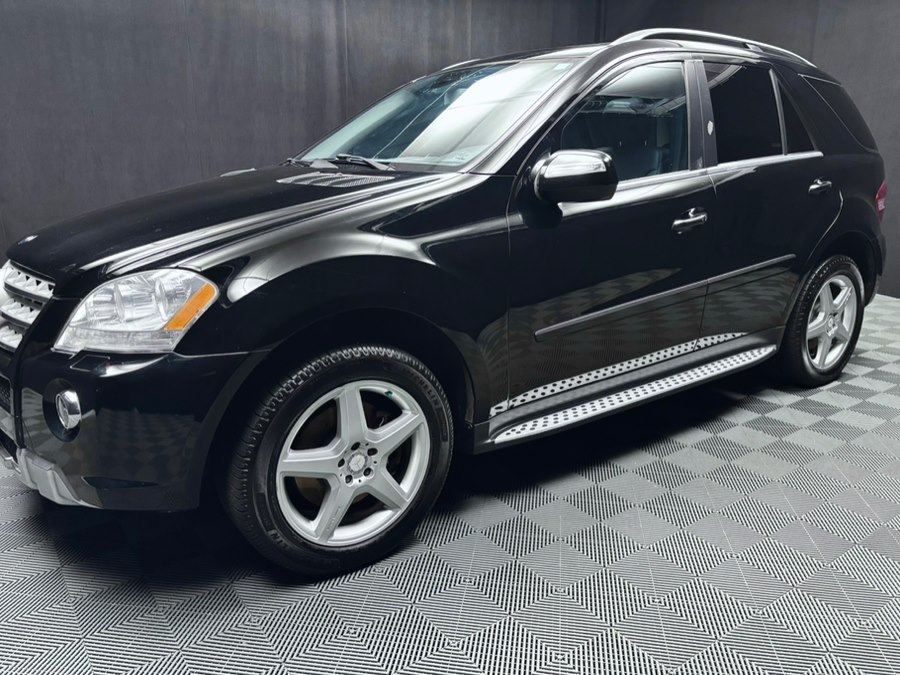 2010 Mercedes-Benz M-Class ML550 - Photo 13