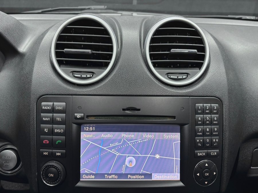 2010 Mercedes-Benz M-Class ML550 - Photo 40