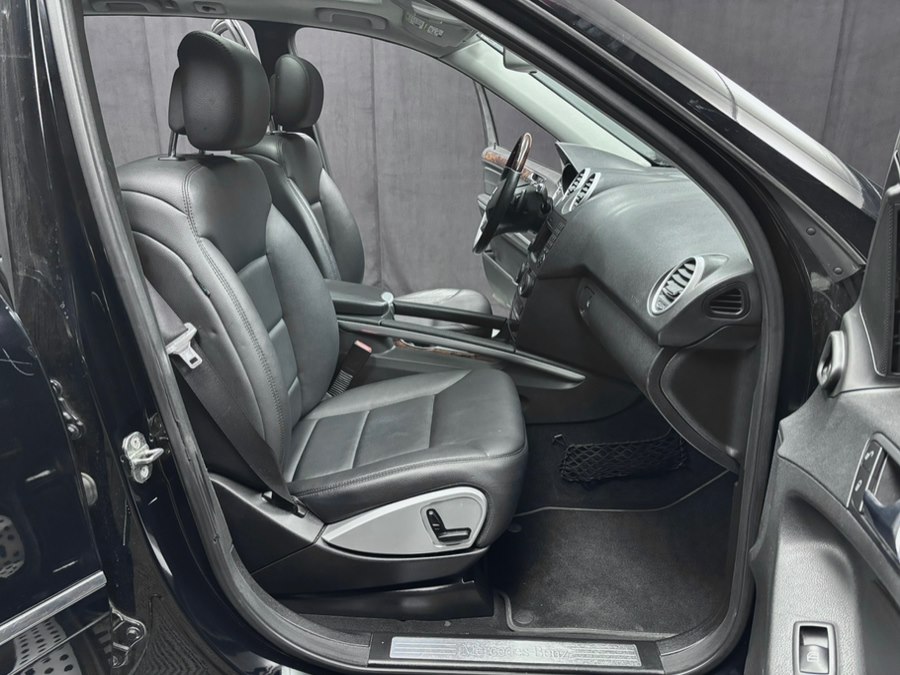 2010 Mercedes-Benz M-Class ML550 - Photo 26