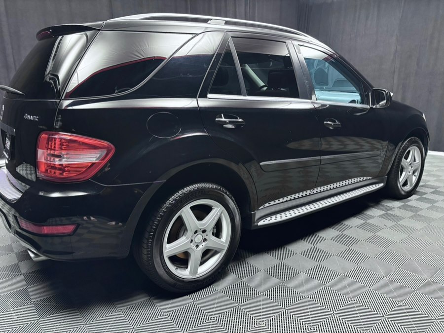 2010 Mercedes-Benz M-Class ML550 - Photo 16