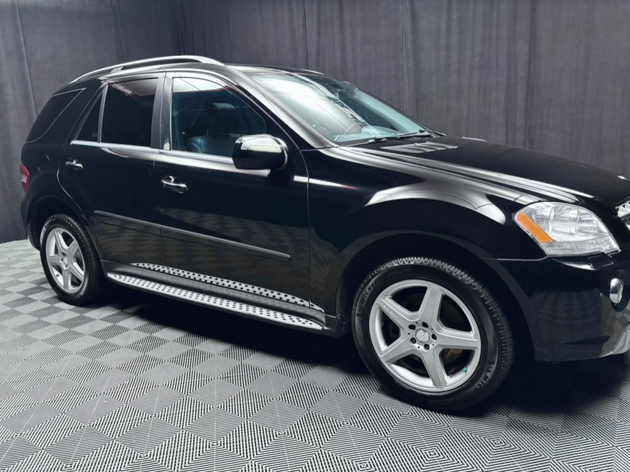 2010 Mercedes-Benz M-Class ML550 - Photo 14
