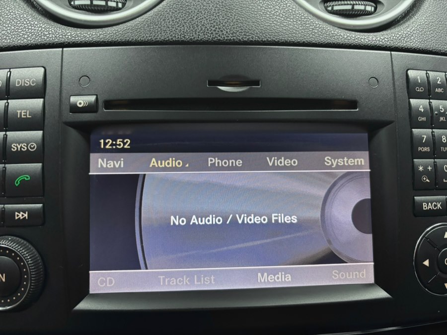 2010 Mercedes-Benz M-Class ML550 - Photo 46