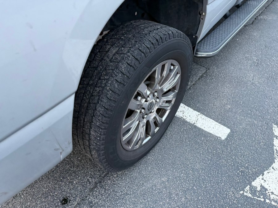2017 Nissan Titan XD SL - Photo 10