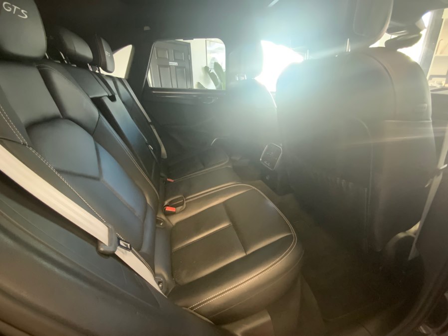 2017 Porsche Macan GTS - Photo 10