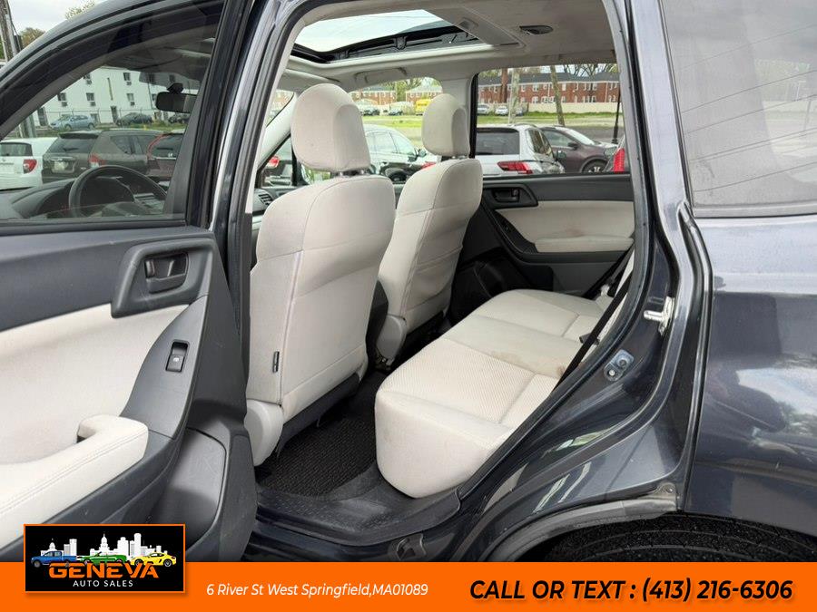 2014 Subaru Forester i Premium - Photo 9