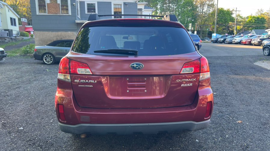 2013 Subaru Outback Premium - Photo 8