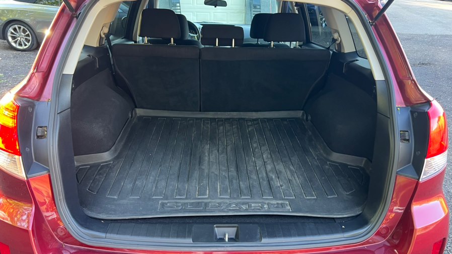 2013 Subaru Outback Premium - Photo 10