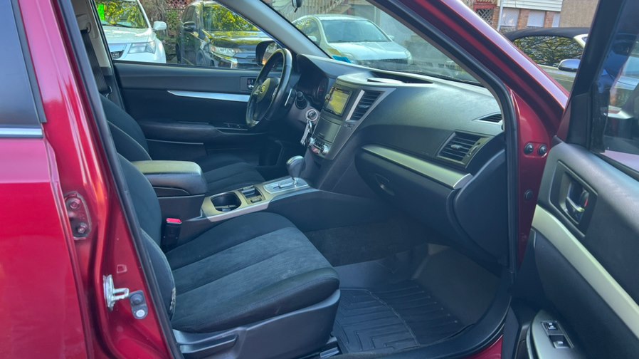 2013 Subaru Outback Premium - Photo 12