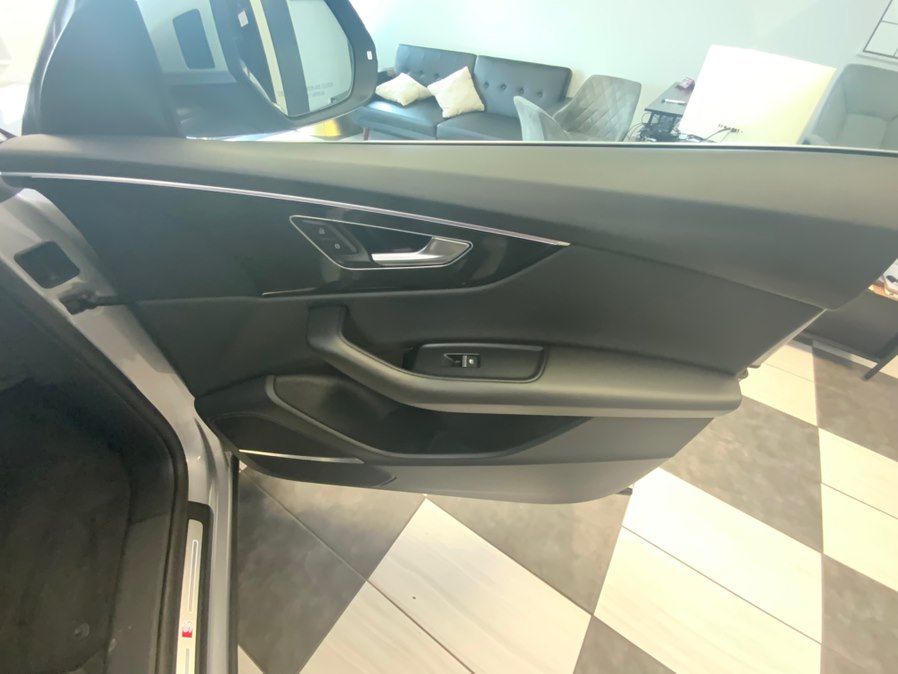 2021 Audi Q8 Premium Plus - Photo 8