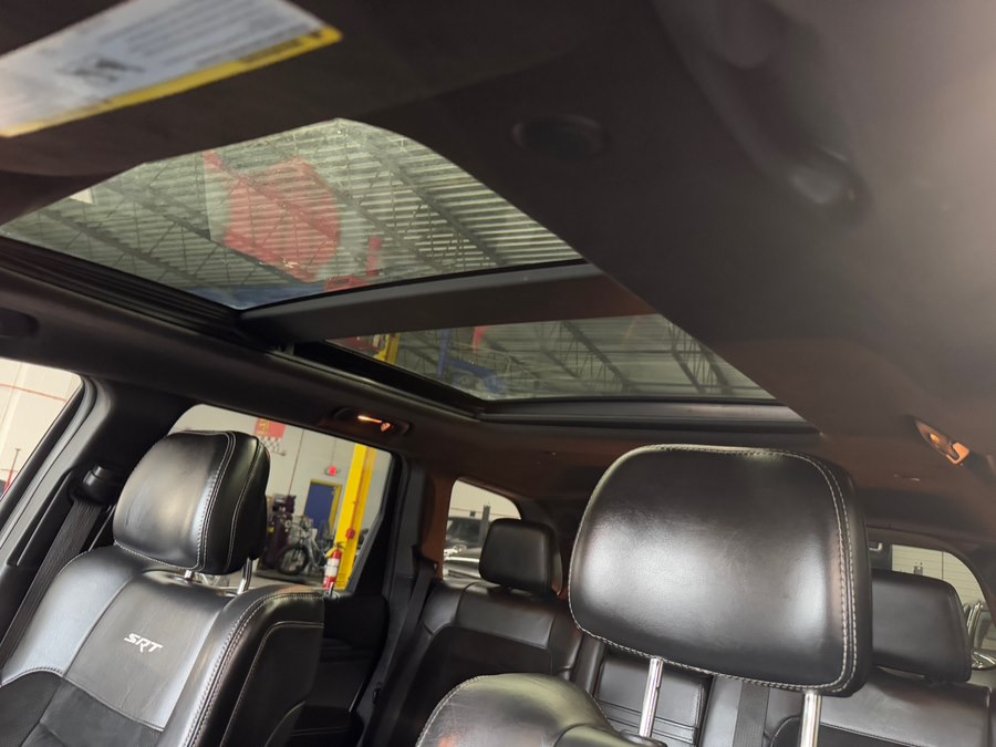 2015 Jeep Grand Cherokee SRT - Photo 8
