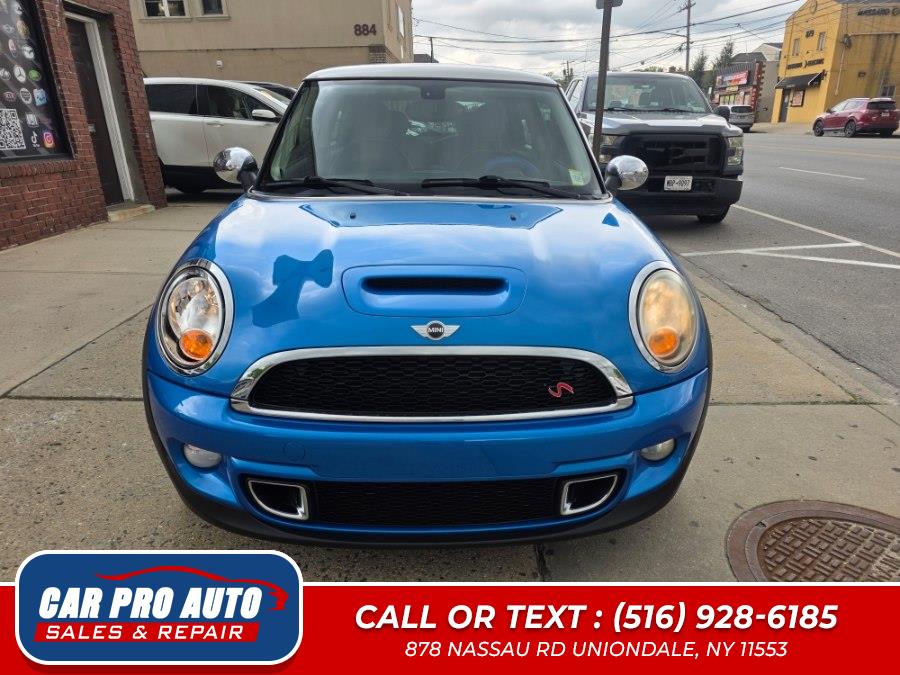 2011 MINI Cooper Hardtop 2dr Cpe S, available for sale in Uniondale, New York | Car Pro Auto. Uniondale, New York