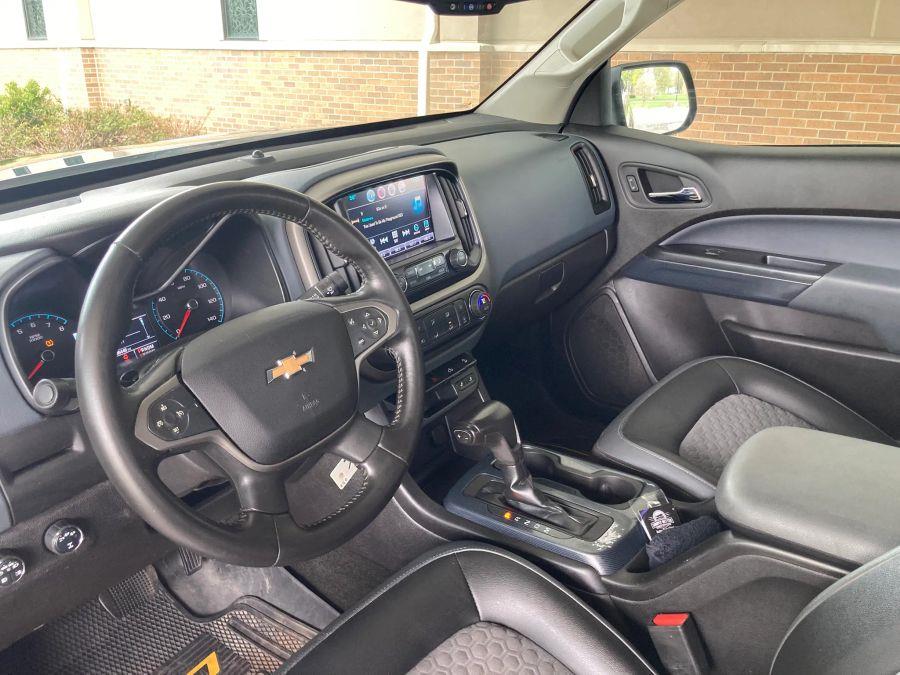 Chevrolet Colorado Extended Cab photo 19