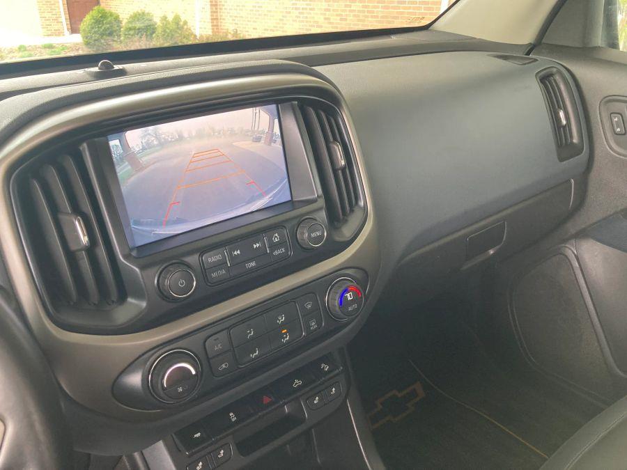 Chevrolet Colorado Extended Cab photo 22