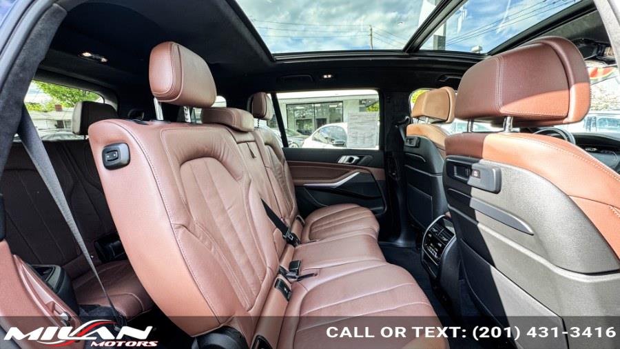 2021 BMW X7 40i - Photo 11