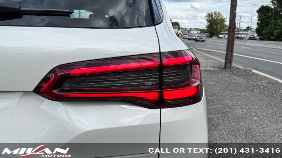 2020 BMW X5 M50i - Photo 40