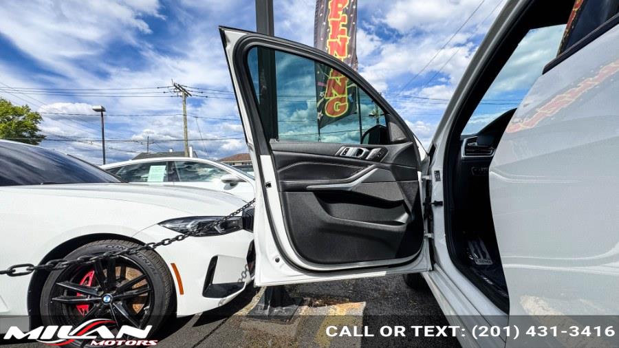 2020 BMW X5 M50i - Photo 26