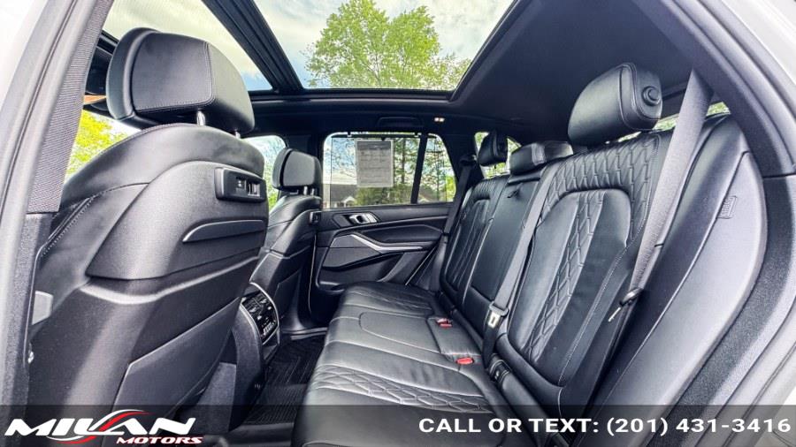 2020 BMW X5 M50i - Photo 7