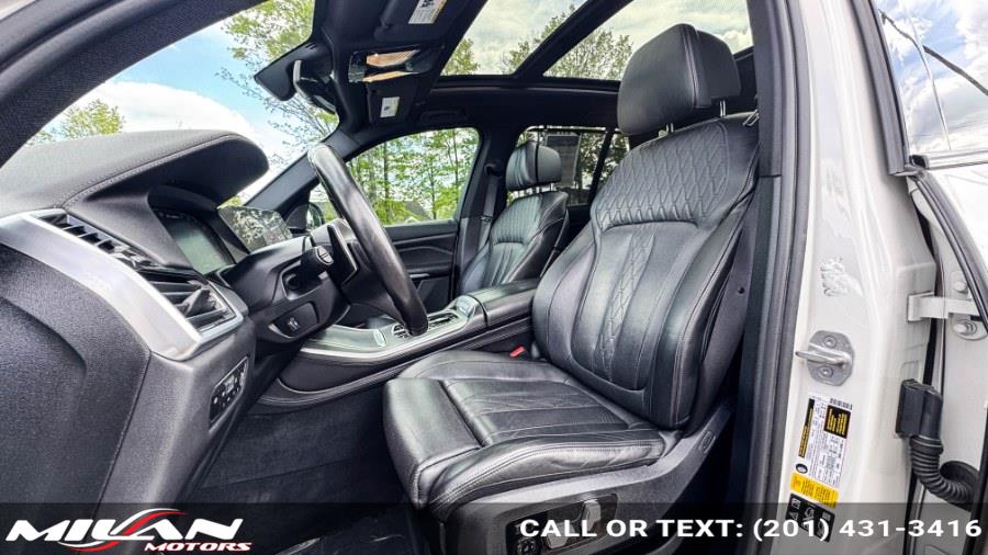 2020 BMW X5 M50i - Photo 6