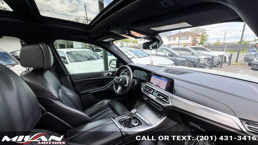 2020 BMW X5 M50i - Photo 13