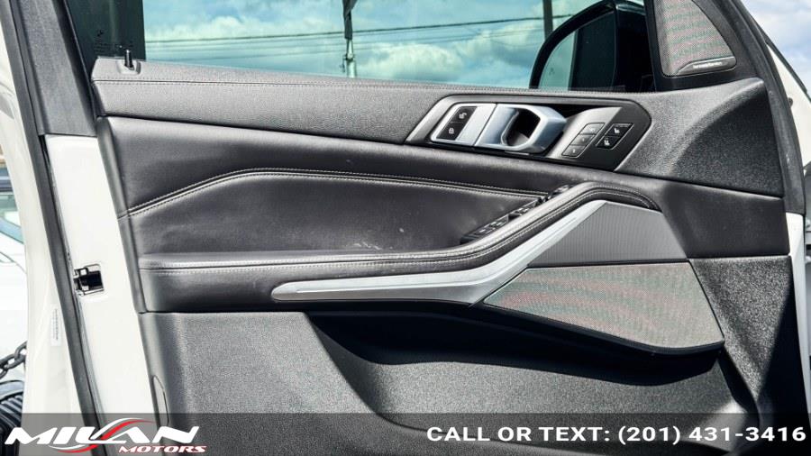 2020 BMW X5 M50i - Photo 27