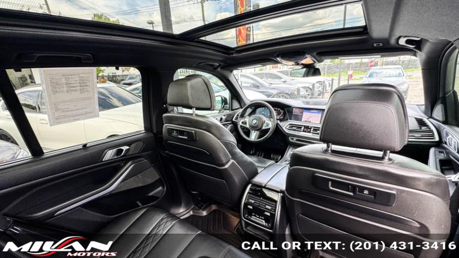 2020 BMW X5 M50i - Photo 10