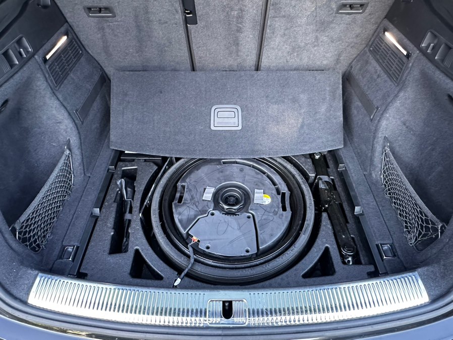 2019 Audi SQ5 Premium Plus - Photo 28
