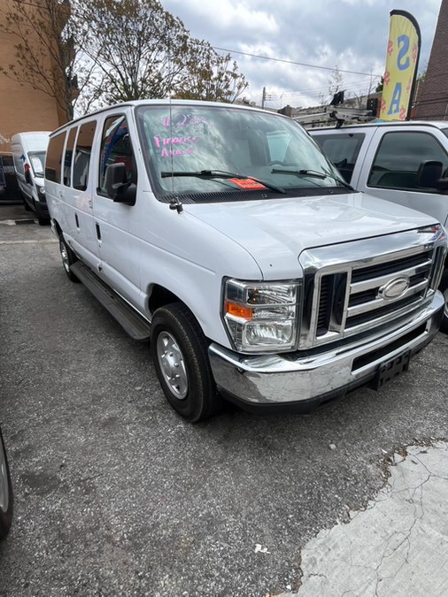 2014 Ford E-Series Econoline Wagon