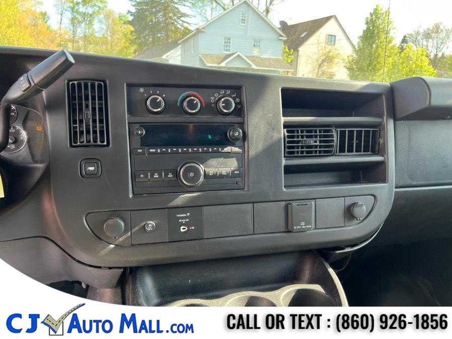 2016 Chevrolet Express Cargo Work Van - Photo 11