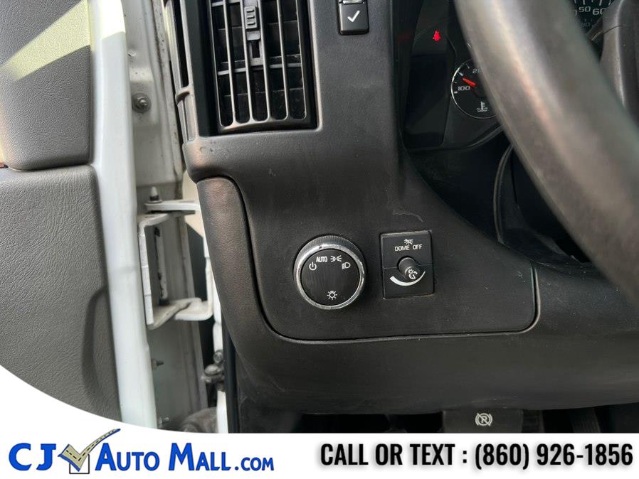 2016 Chevrolet Express Cargo Work Van - Photo 9