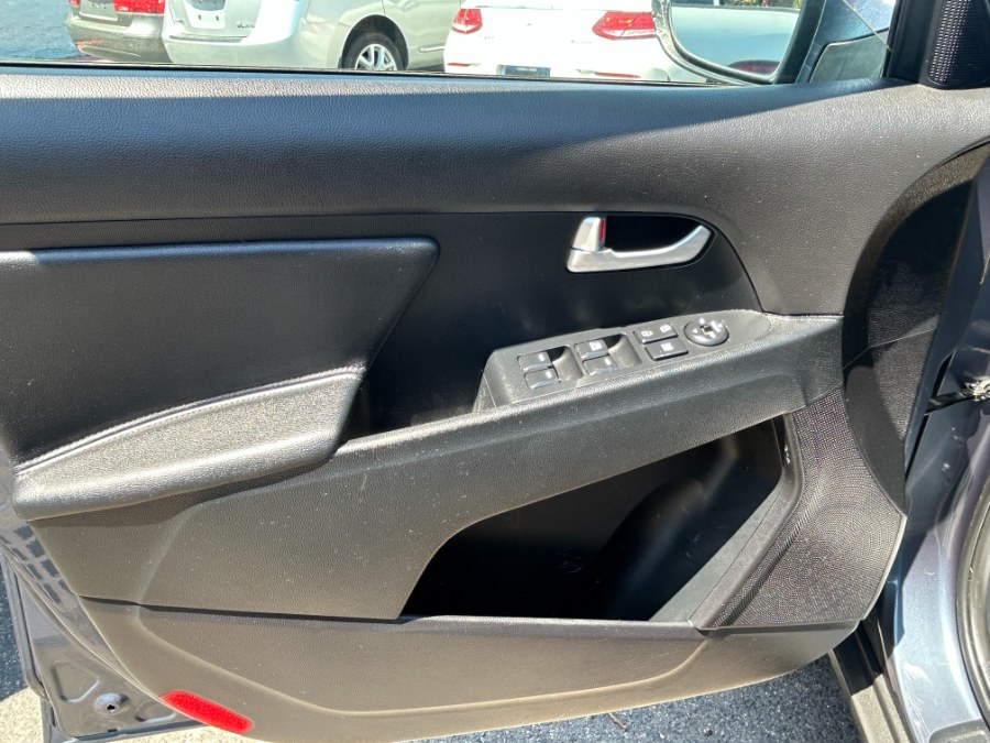 2016 Kia Sportage LX - Photo 10
