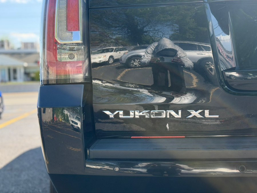 2019 GMC Yukon XL SLT - Photo 6