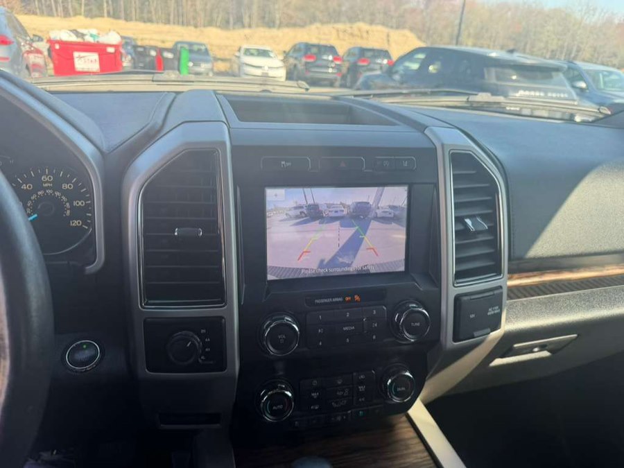 2020 Ford F-150 Lariat - Photo 12