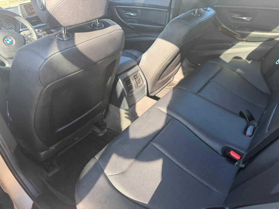 2015 BMW 3 Series 320i - Photo 7