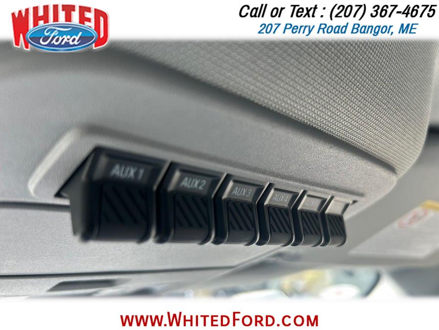 2025 Ford F-450 Super Duty Chassis Cab XL - Photo 17