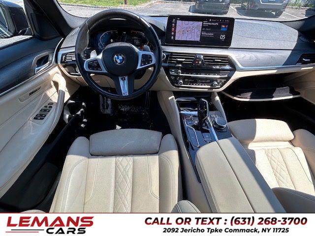 2023 BMW 5 Series 530i - Photo 12