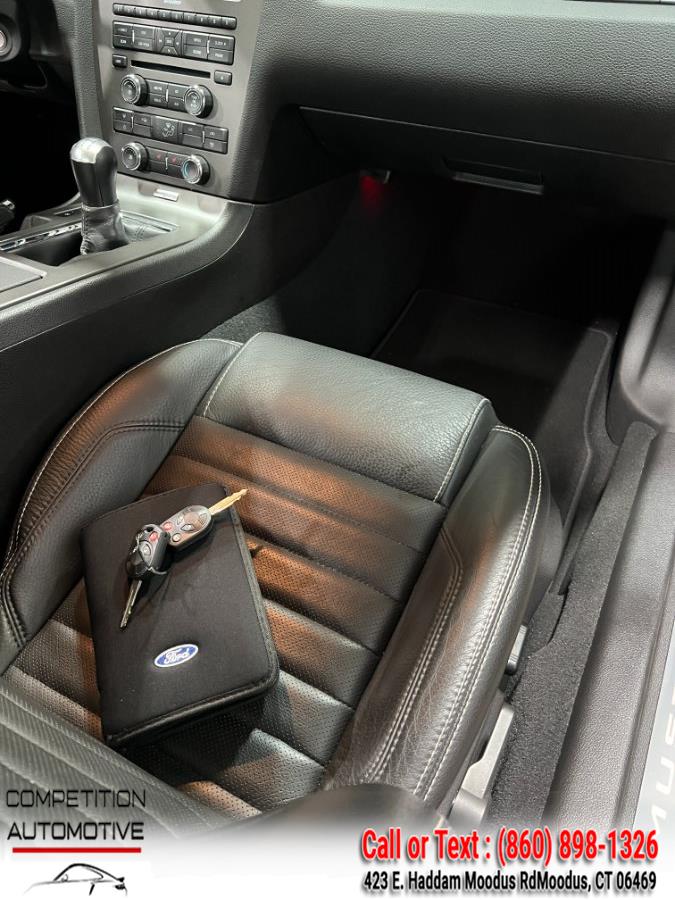 2010 Ford Mustang GT Premium - Photo 10