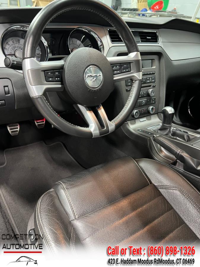 2010 Ford Mustang GT Premium - Photo 11